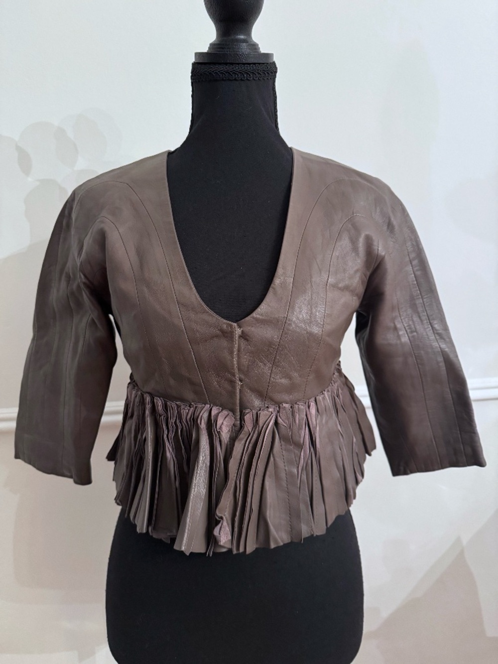 Vintage Genuine Lambskin Leather Taupe Fitted Crop Jacket Ruffle Peplum Sz XXS